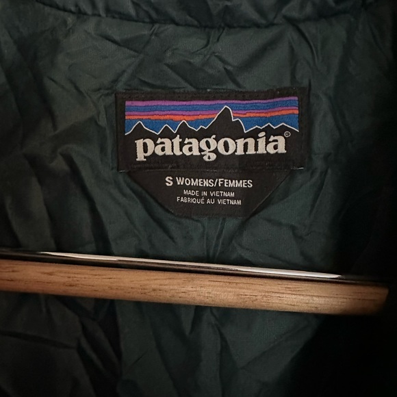 SOLD Patagonia Nano Puff Jacket - Picture 5 of 10
